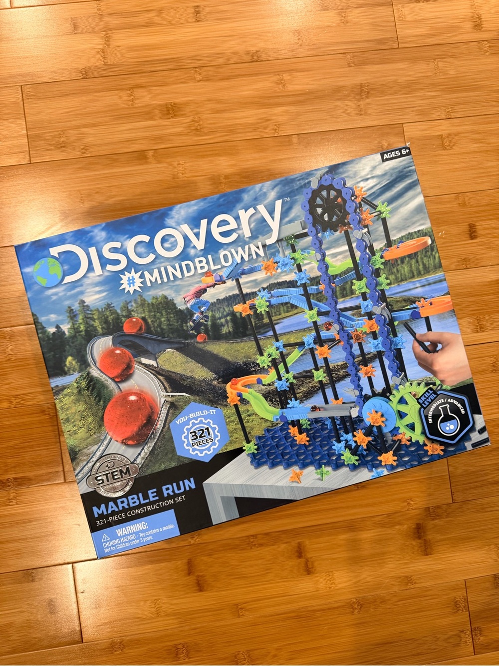 NEW! Discovery Mindblown Marble Run – 321-Piece STEM Construction Set